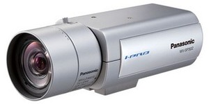 Panasonic WV-SP302E IP-видеокамера корпусная SVGA 800x600 1/3' МОП, 0,2 лк цвет/0,13 лк 